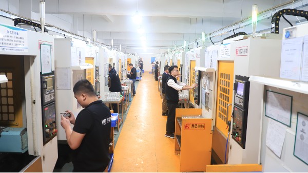 五軸CNC加工廠生產(chǎn)計(jì)劃失控？四大問題是根源