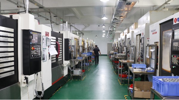 CNC加工費用：為何每小時價格不能成為最終報價？