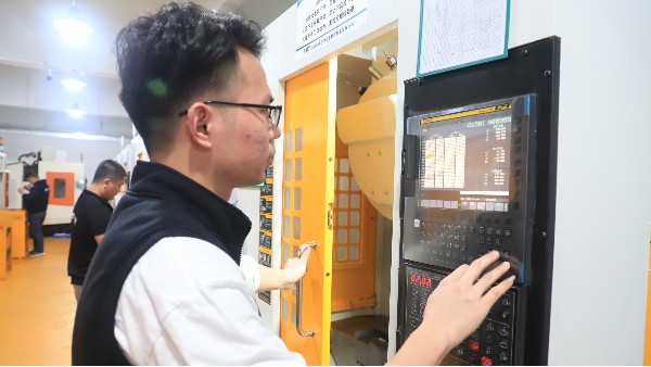 CNC加工工藝流程解析：從CAD設計到加工結果檢驗?