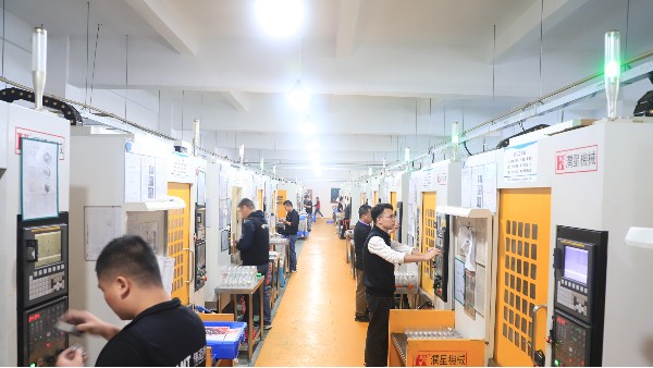 CNC加工廠家如何處理客戶的反饋和投訴？