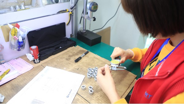 cnc加工廠家是否能提供全面的質(zhì)量報告和材料證明？