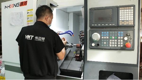 鋁合金外殼CNC加工黑色陽(yáng)極氧化如何控制色差？