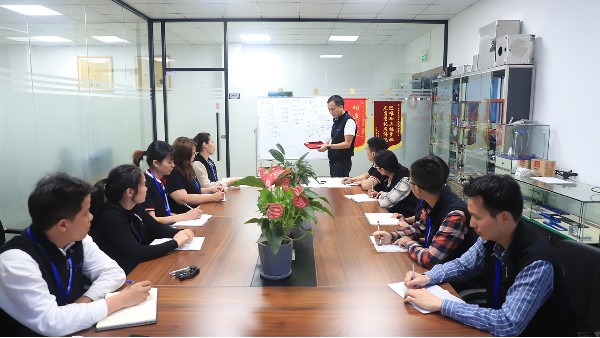 五軸CNC加工：質(zhì)量與效率的博弈，哪個(gè)才是盈利關(guān)鍵？